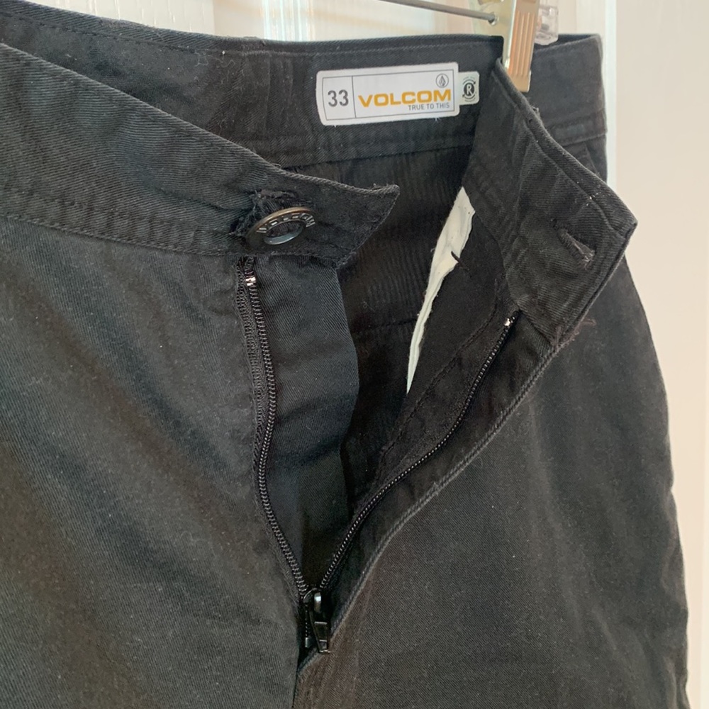 Volcom Black Mens Shorts - Picture 4 of 9